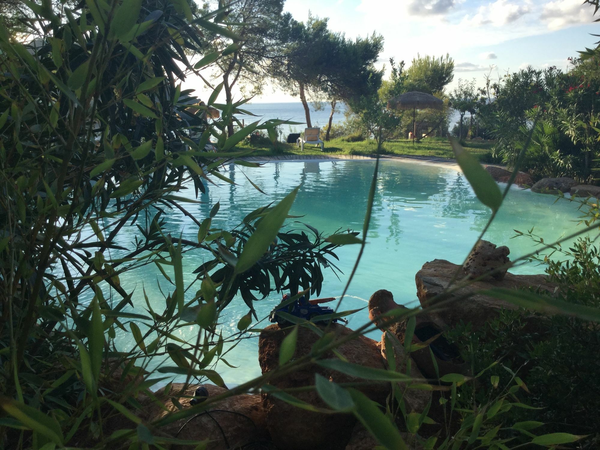 Hostal Cala Boix Es Cana Exteriör bild