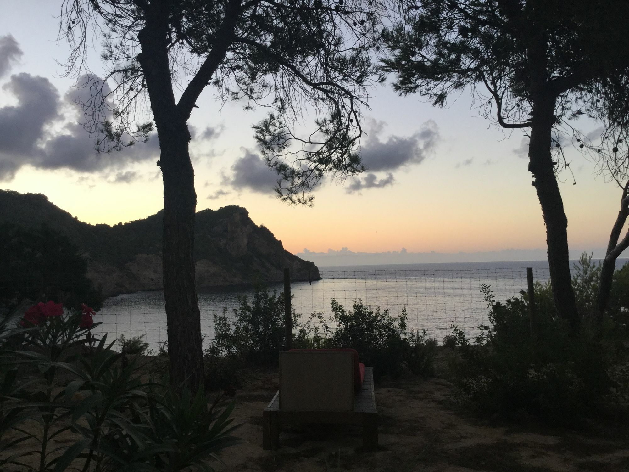 Hostal Cala Boix Es Cana Exteriör bild